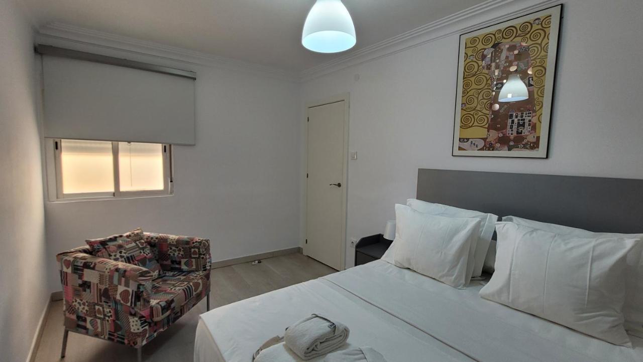 Apartaments B O D Collblanc L'Hospitalet de Llobregat Exterior foto