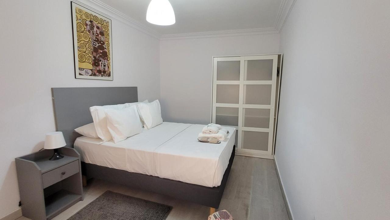 Apartaments B O D Collblanc L'Hospitalet de Llobregat Exterior foto